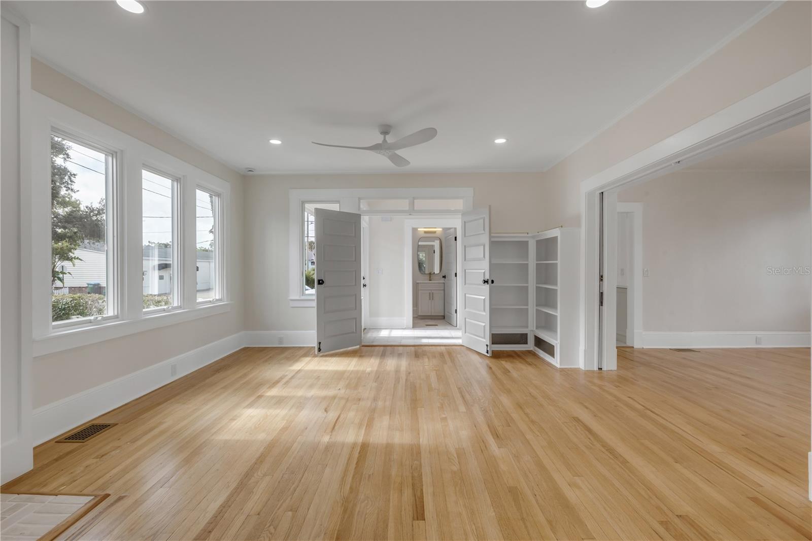 Image 13 of 100 For 214 Riverside Drive