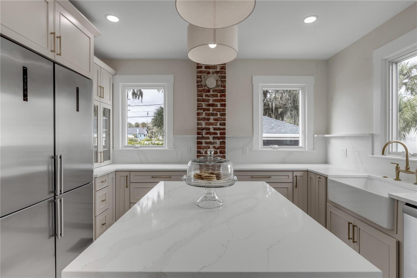 Image 3 of 100 For 214 Riverside Drive