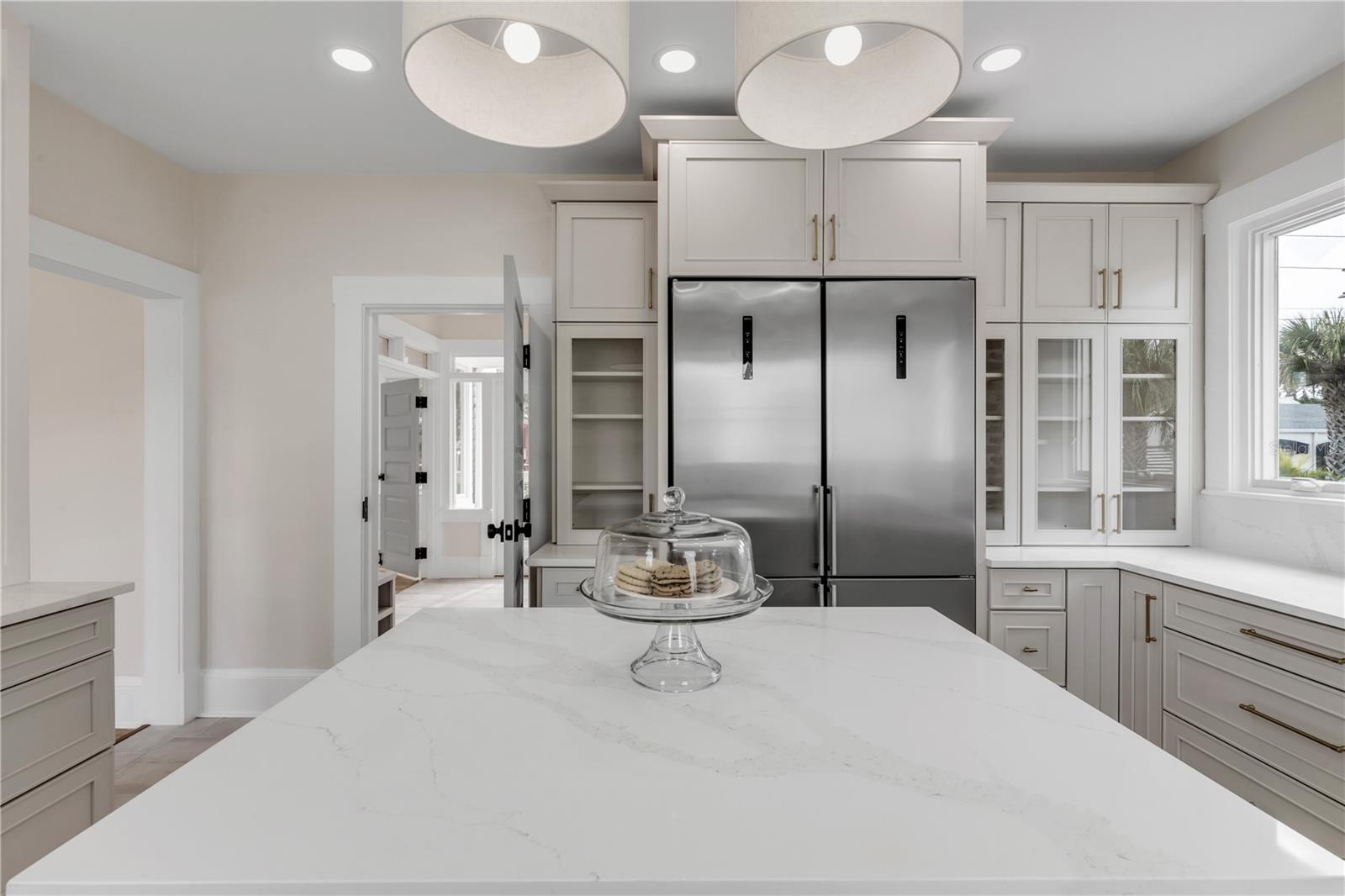 Image 33 of 100 For 214 Riverside Drive