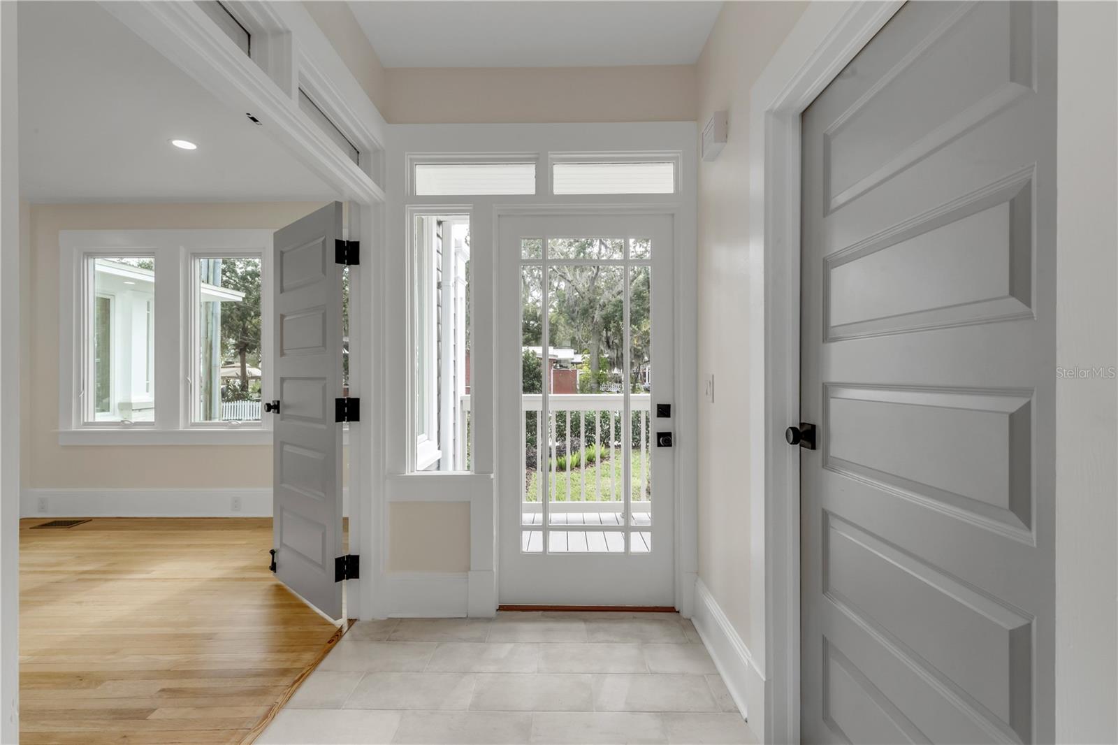 Image 62 of 100 For 214 Riverside Drive