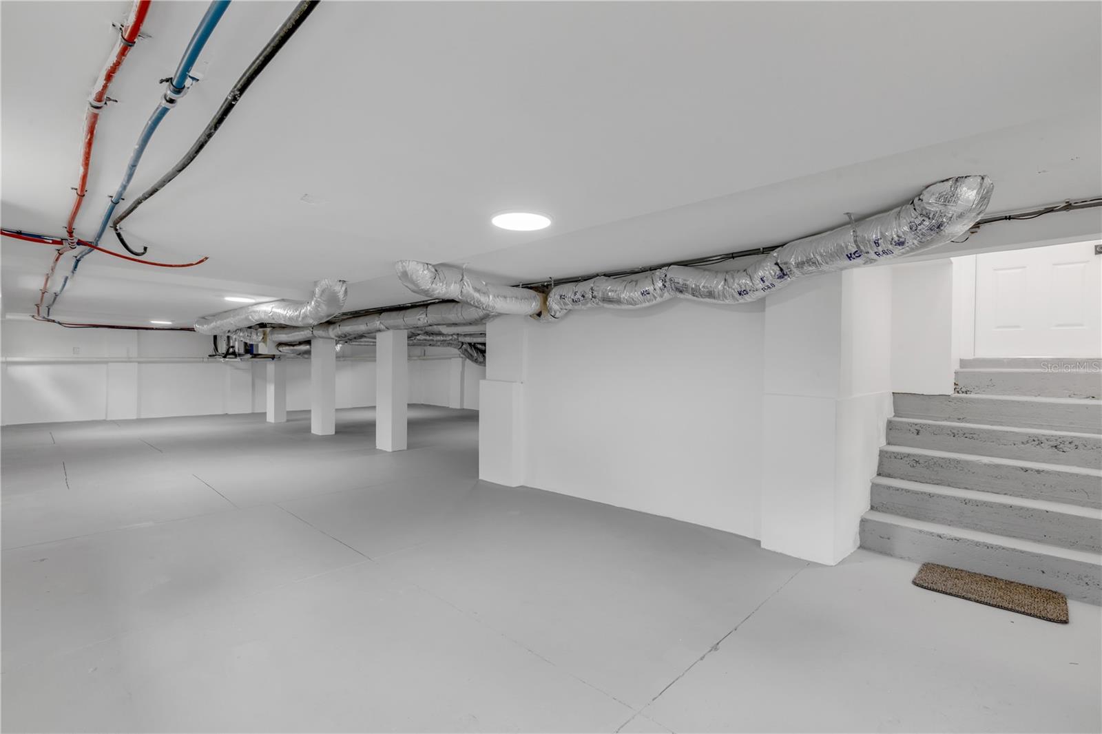 Image 64 of 100 For 214 Riverside Drive