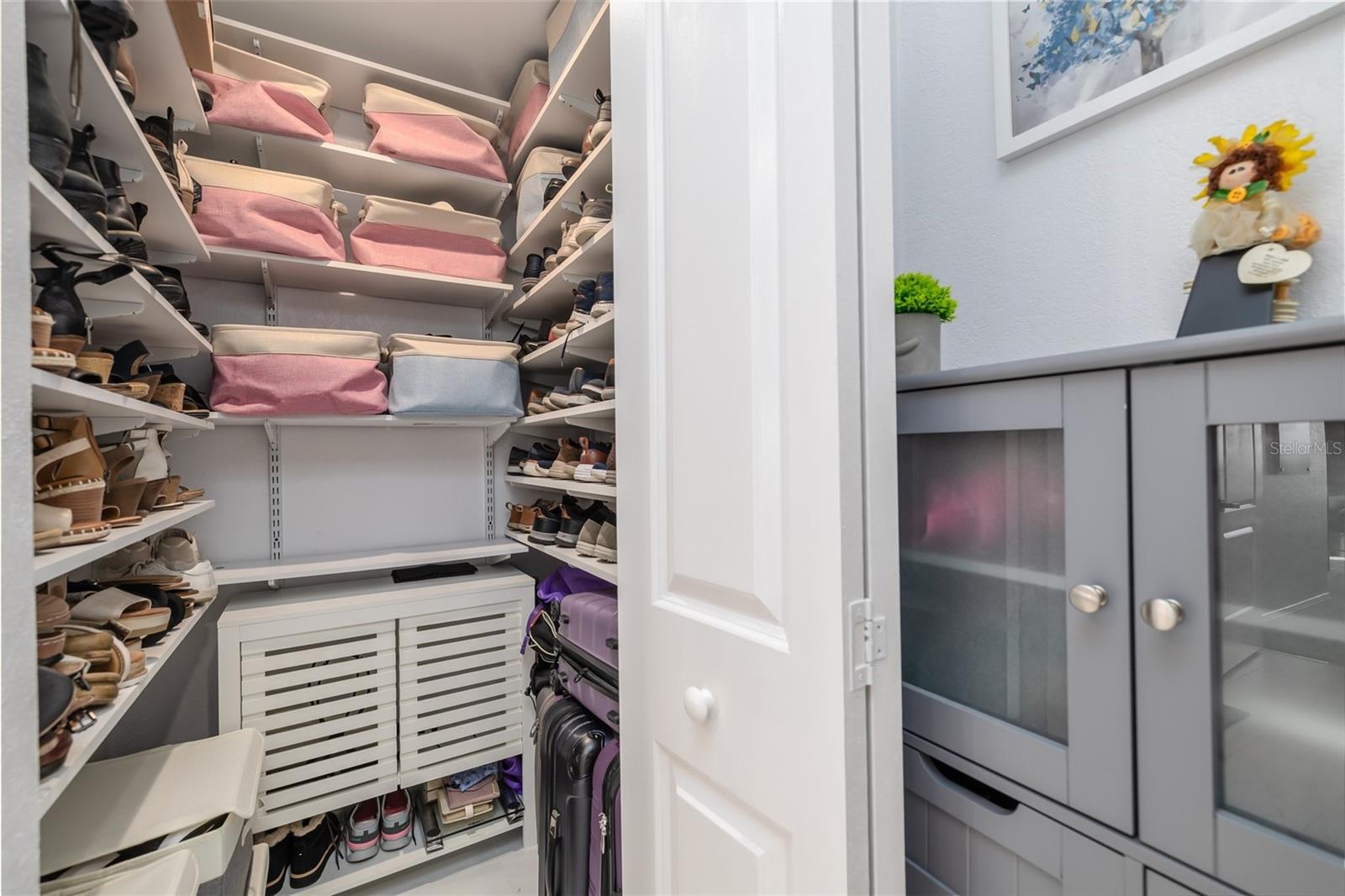 Image 26 of 92 For 265 Minorca Beach Way 404