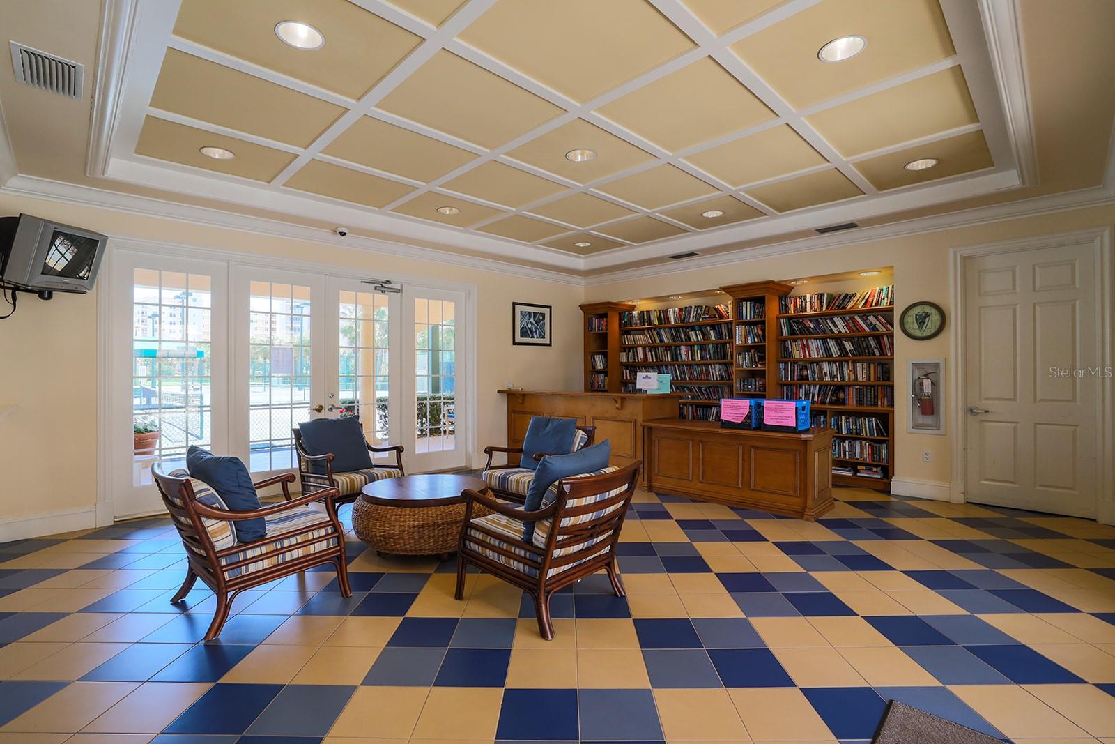 Image 47 of 92 For 265 Minorca Beach Way 404