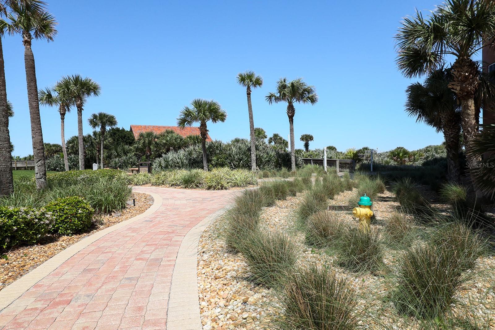 Image 51 of 92 For 265 Minorca Beach Way 404