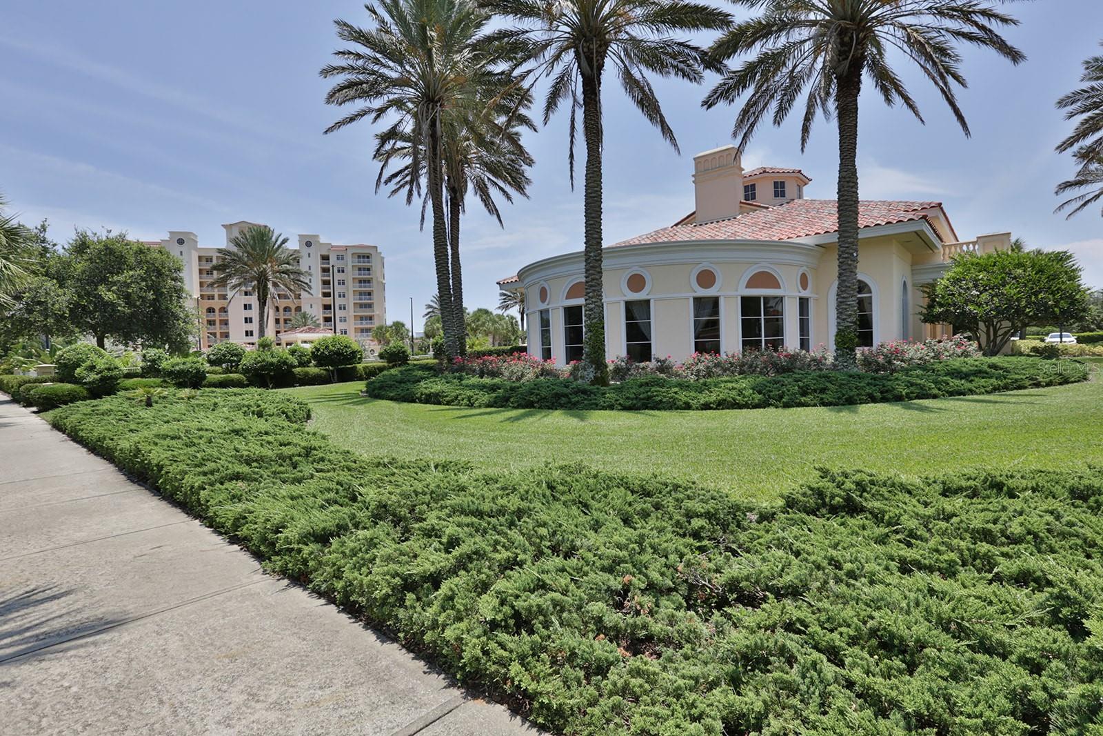 Image 75 of 92 For 265 Minorca Beach Way 404