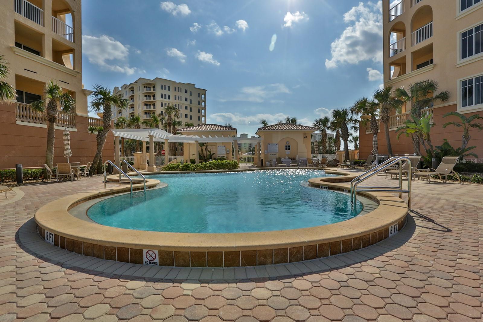 Image 83 of 92 For 265 Minorca Beach Way 404