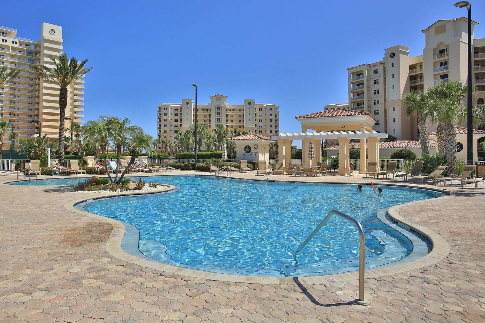 Image 88 of 92 For 265 Minorca Beach Way 404