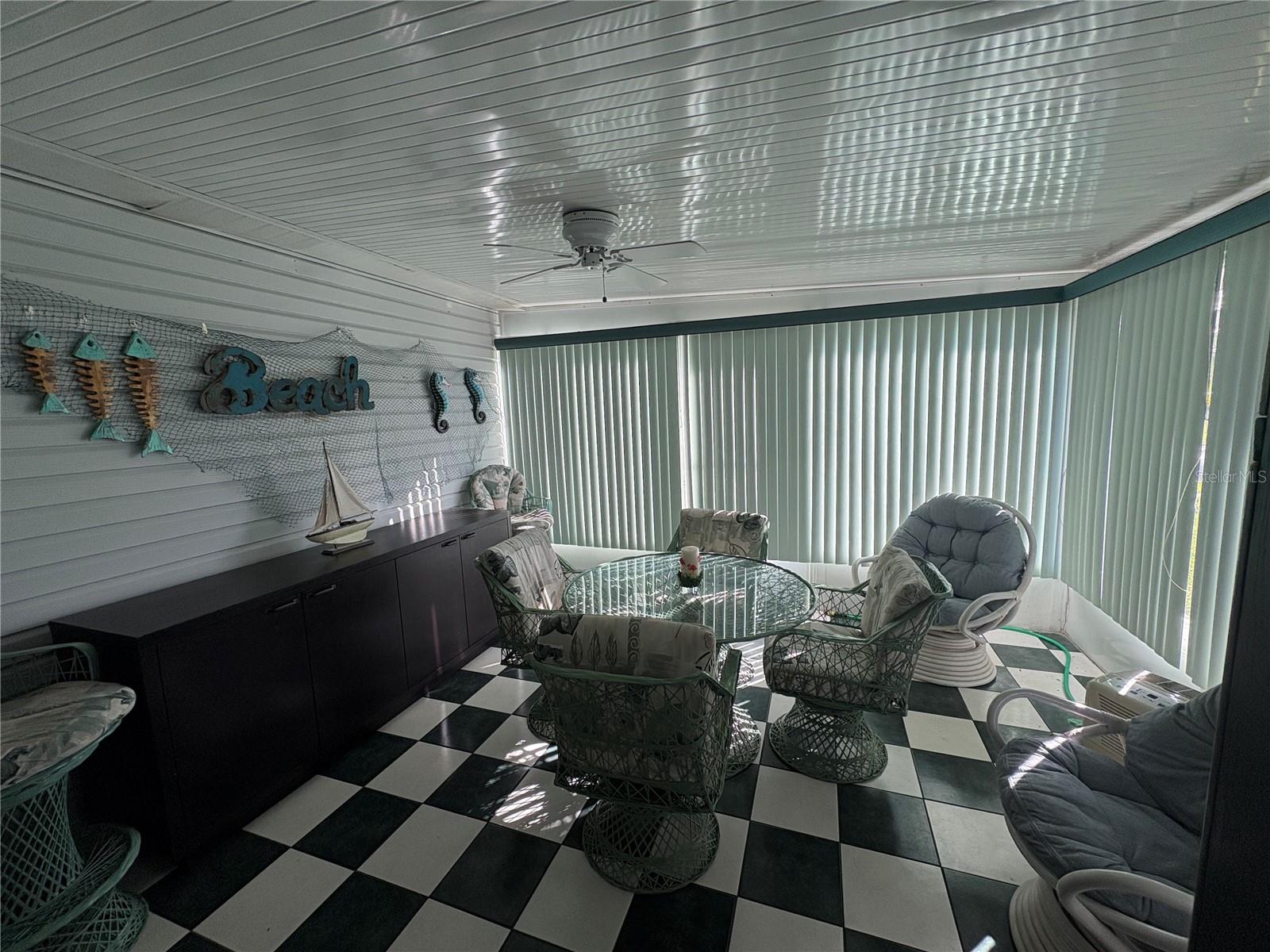 Image 7 of 15 For 709 Helmsmen Lane