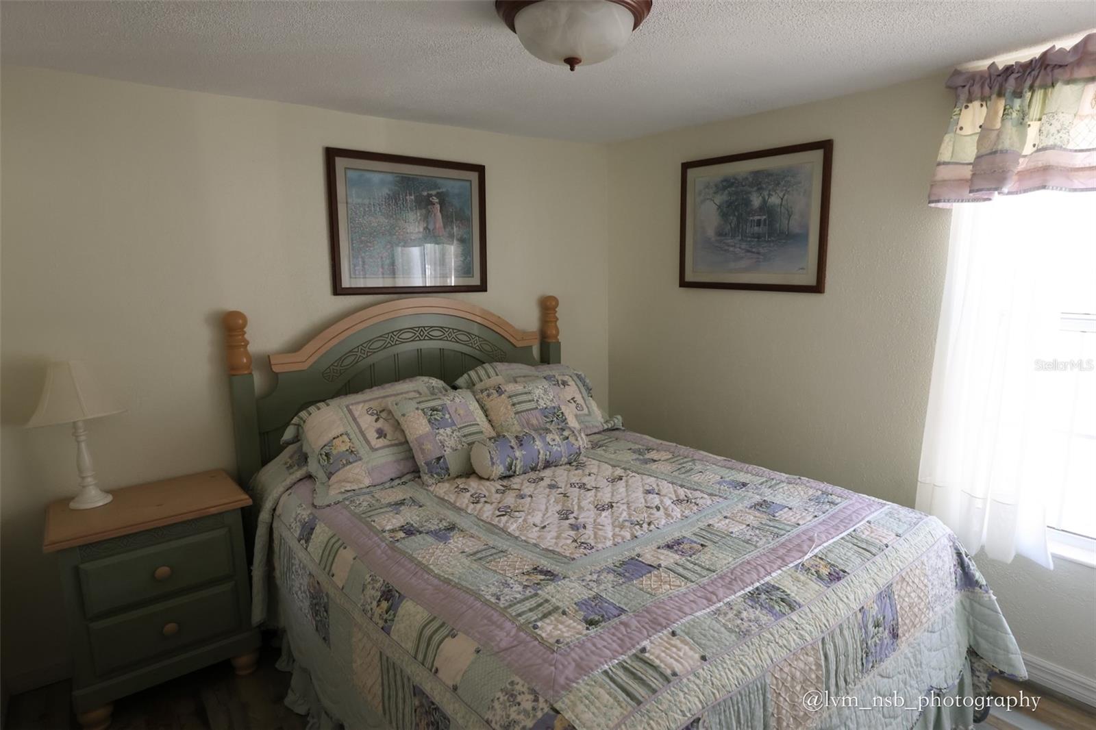 Image 13 of 18 For 122 New Hampshire Street