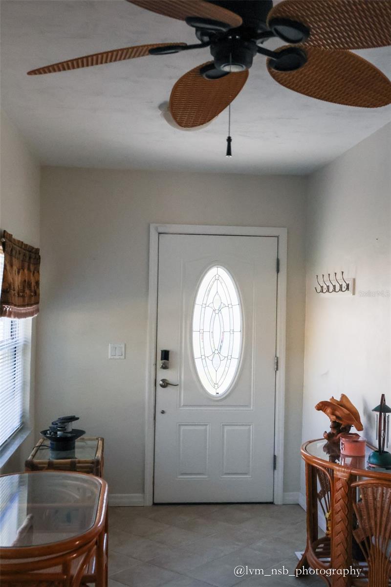 Image 5 of 18 For 122 New Hampshire Street