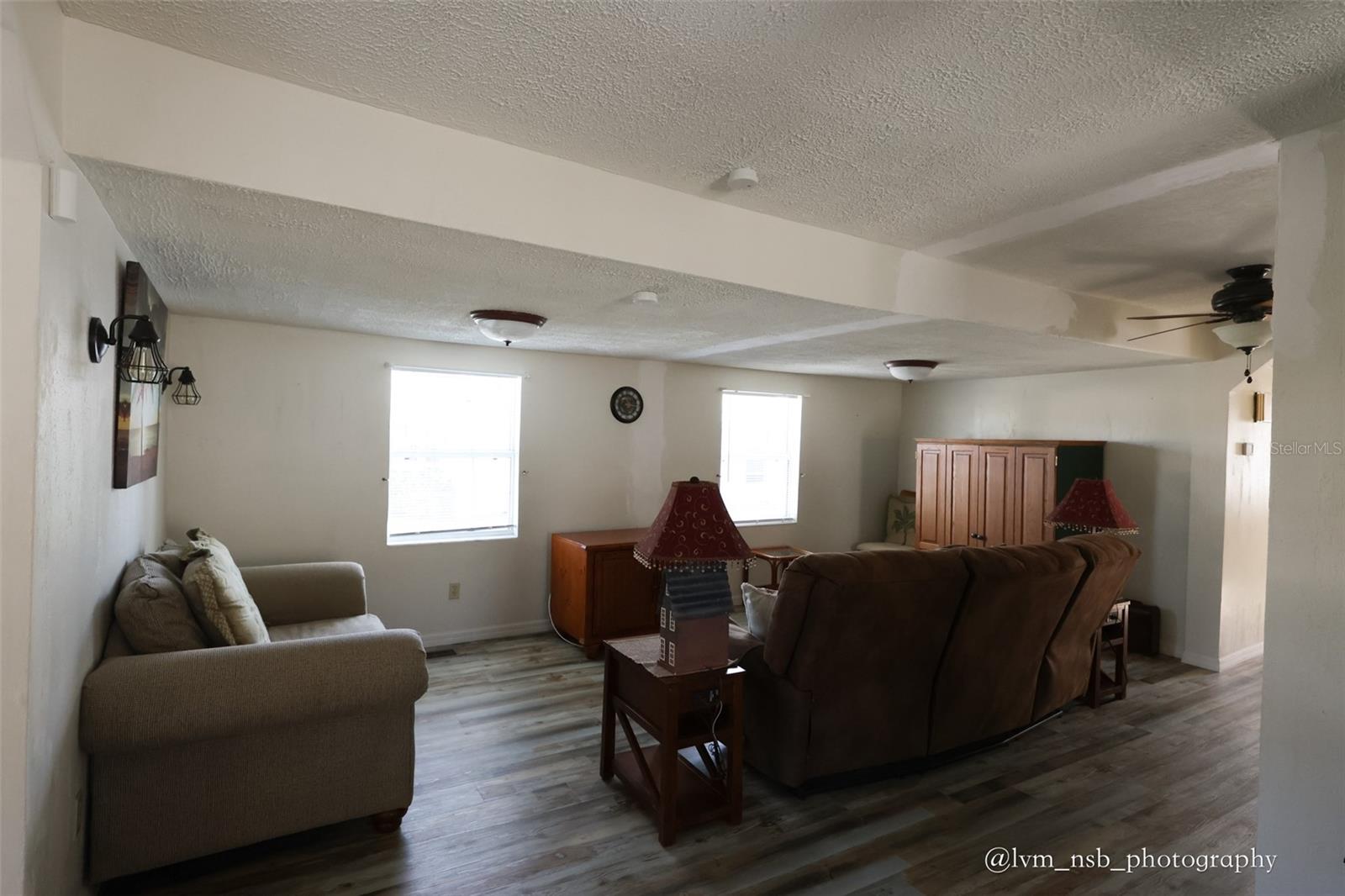 Image 7 of 18 For 122 New Hampshire Street