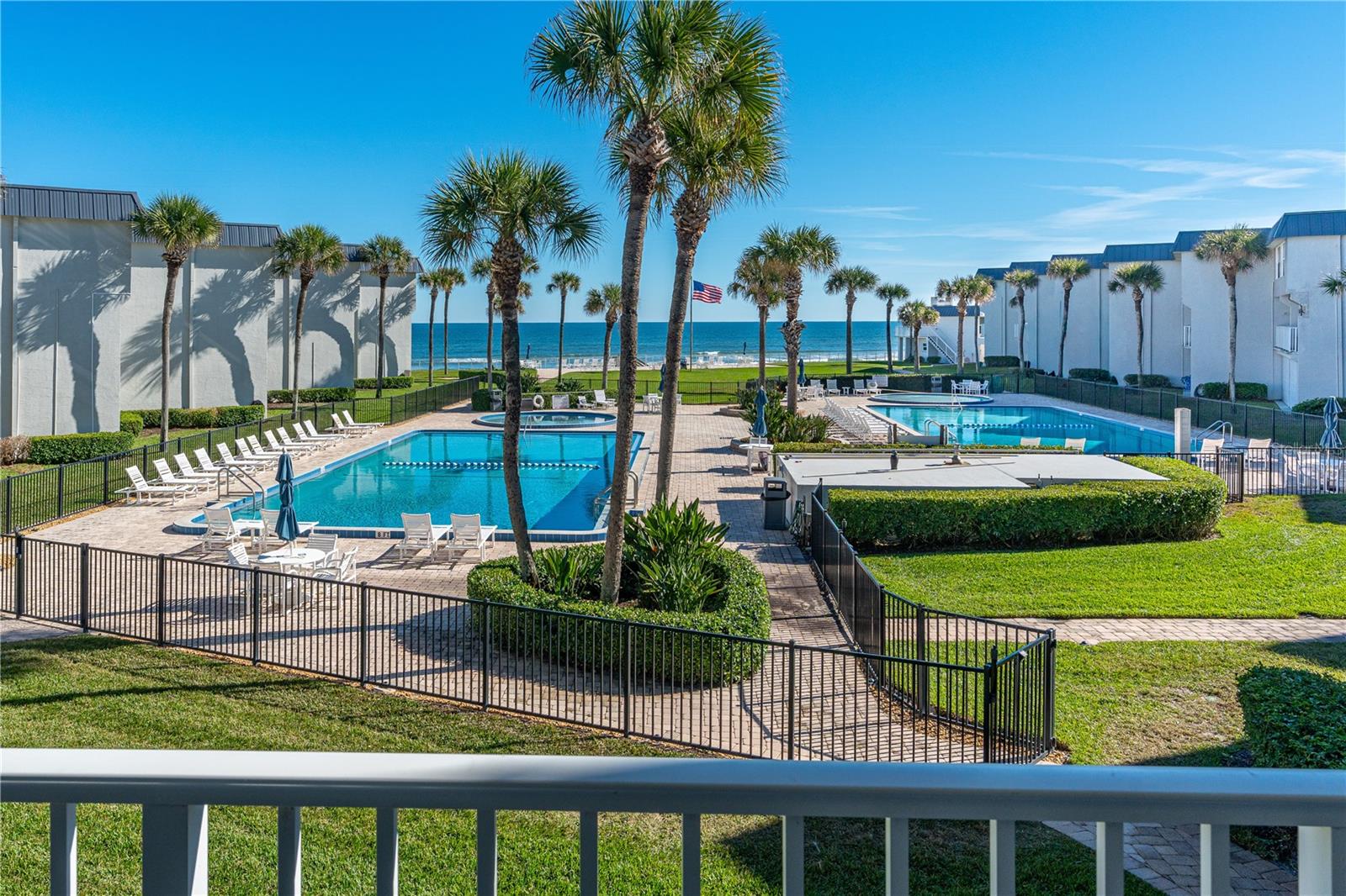 Image 4 of 34 For 4841 Atlantic Avenue D202