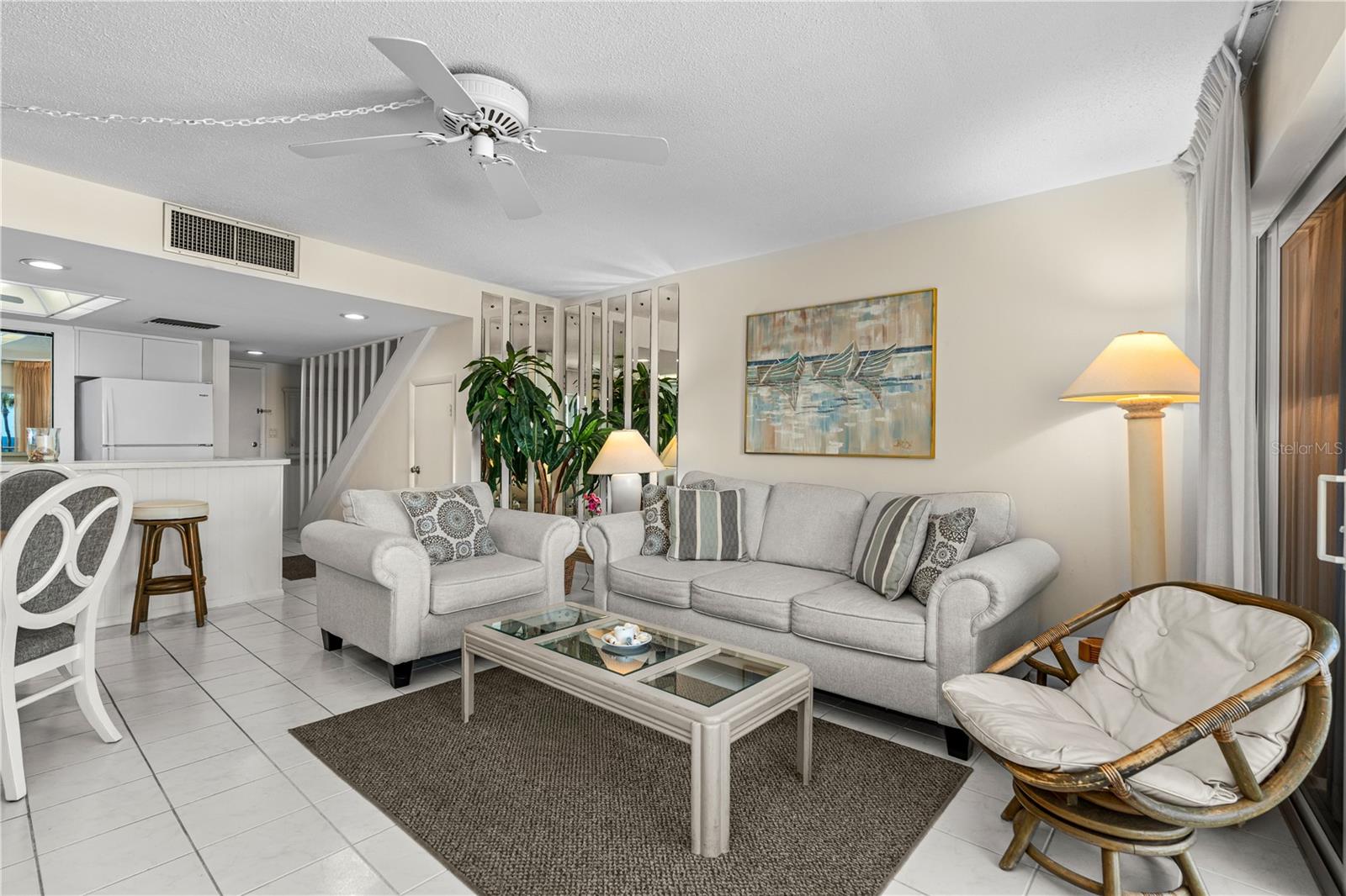 Image 6 of 34 For 4841 Atlantic Avenue D202