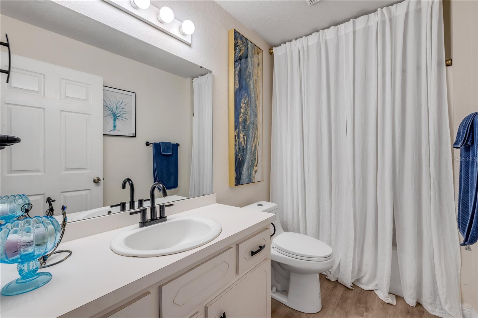 Image 34 of 51 For 223 Ariel Road