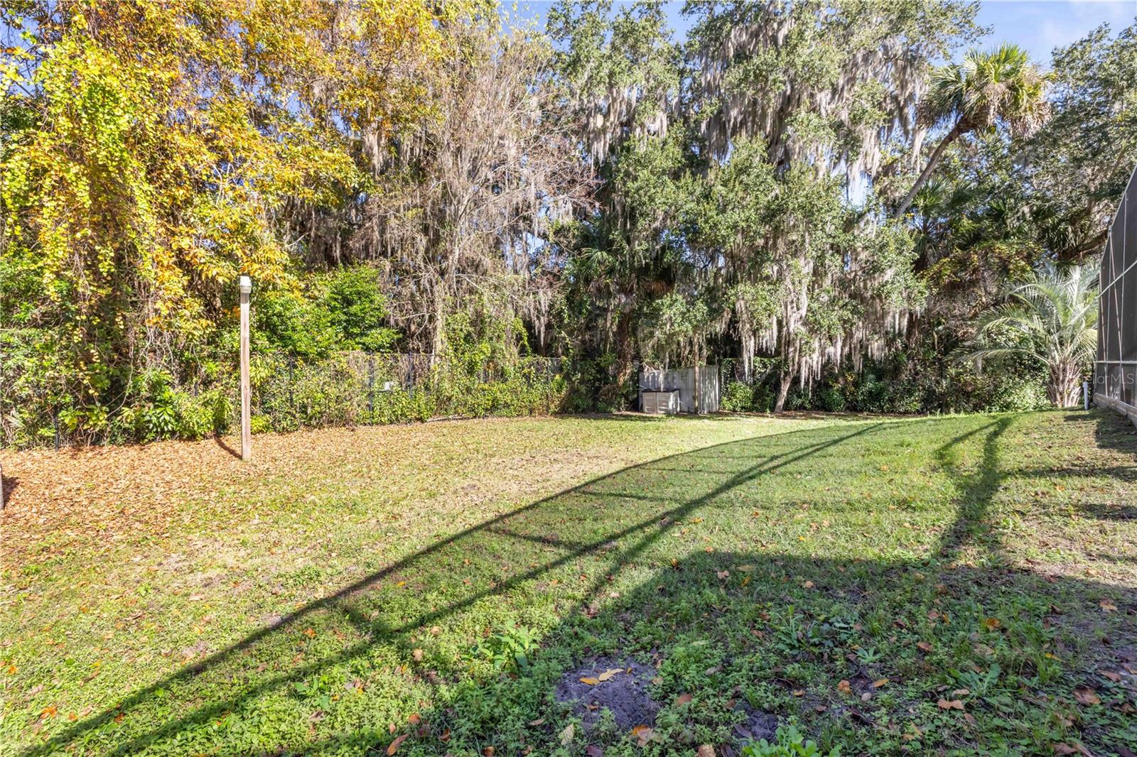 Image 45 of 51 For 223 Ariel Road