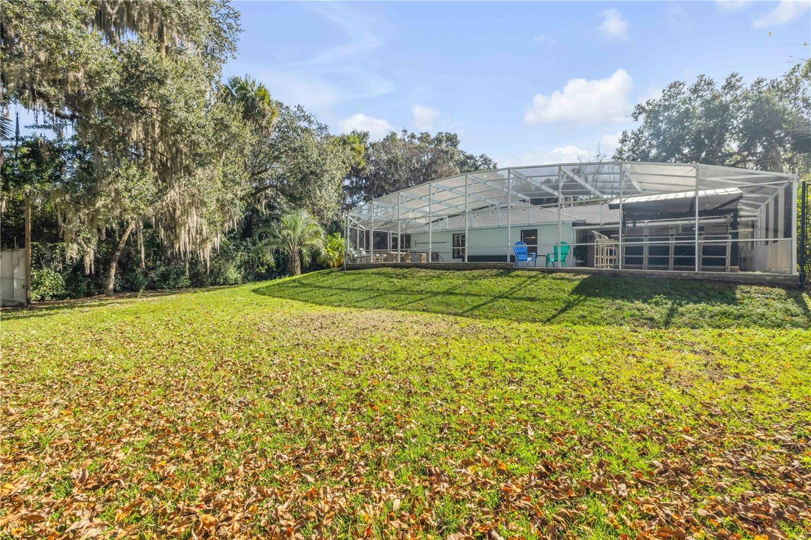 Image 46 of 51 For 223 Ariel Road