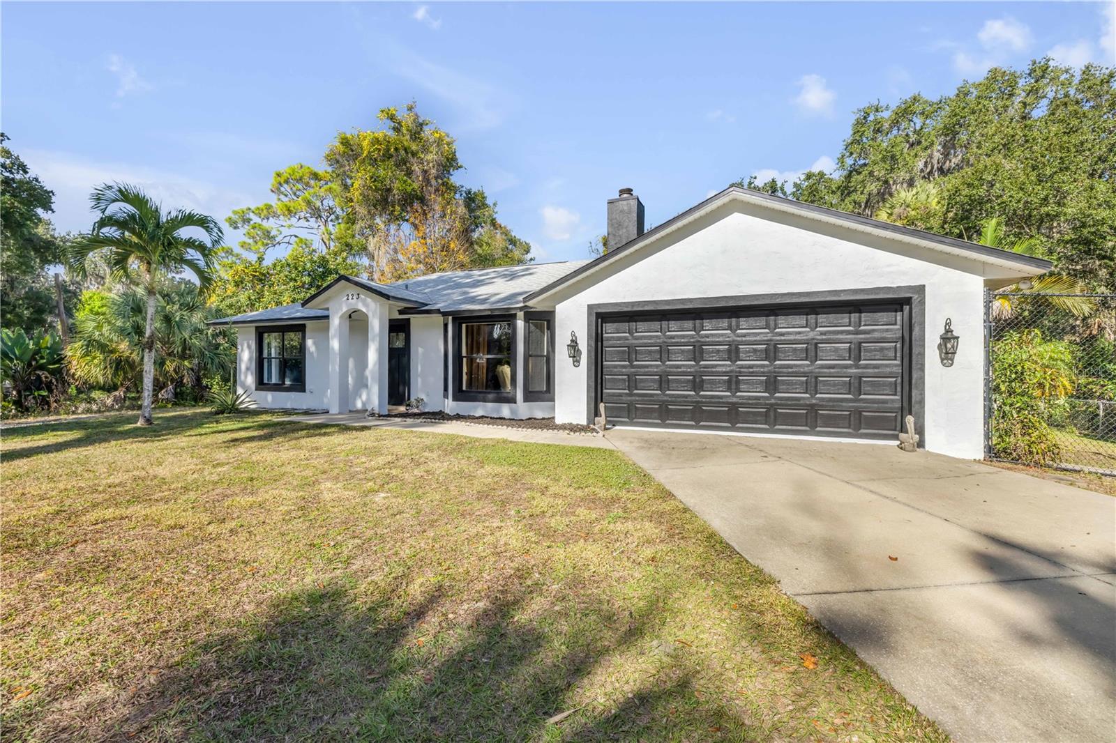 Image 7 of 51 For 223 Ariel Road