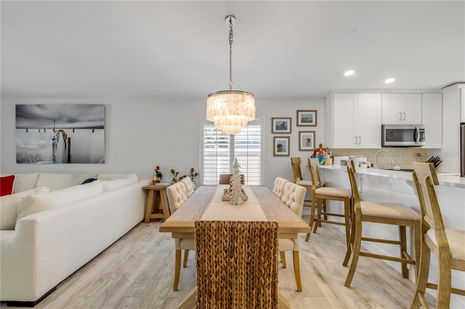 Image 26 of 74 For 814 Maralyn Avenue