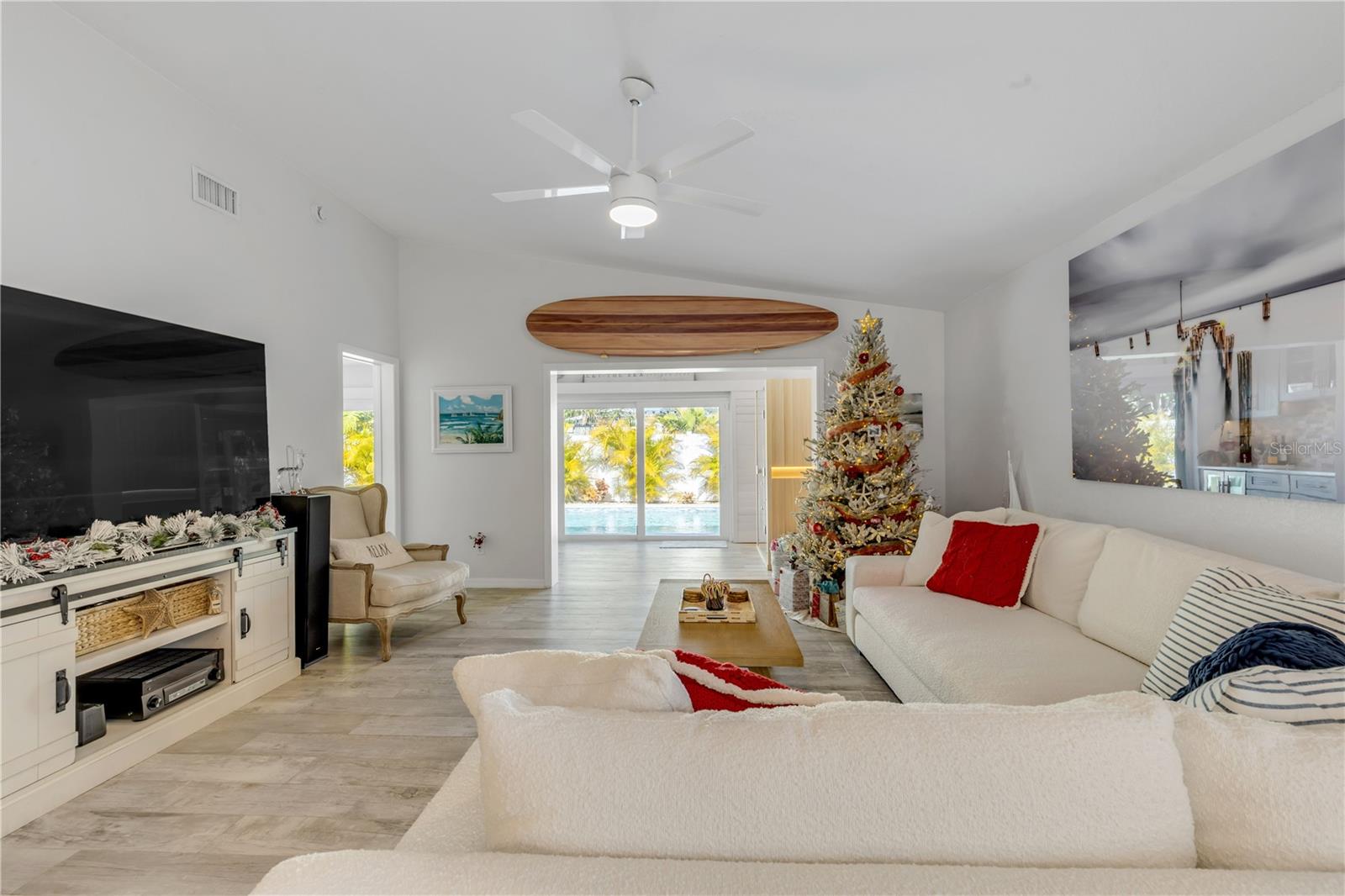 Image 28 of 74 For 814 Maralyn Avenue