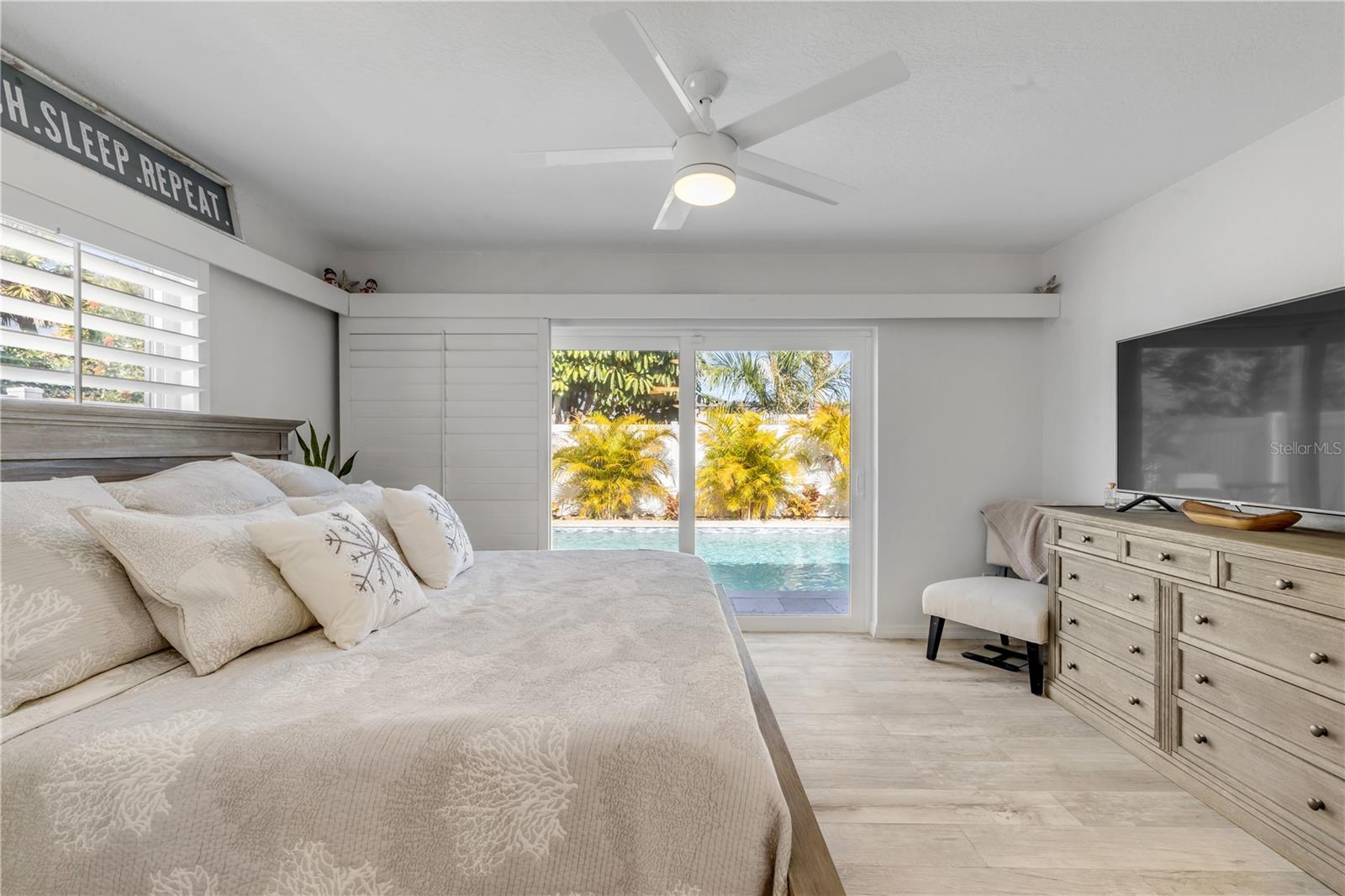 Image 43 of 74 For 814 Maralyn Avenue