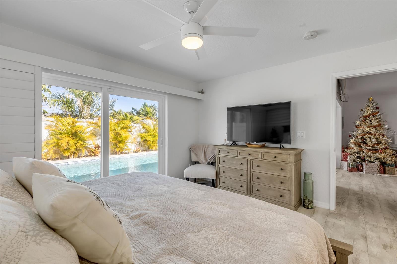 Image 44 of 74 For 814 Maralyn Avenue