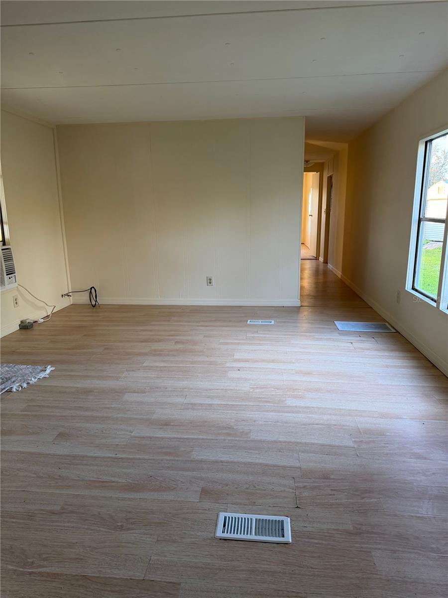 Image 6 of 14 For 132 Center Street