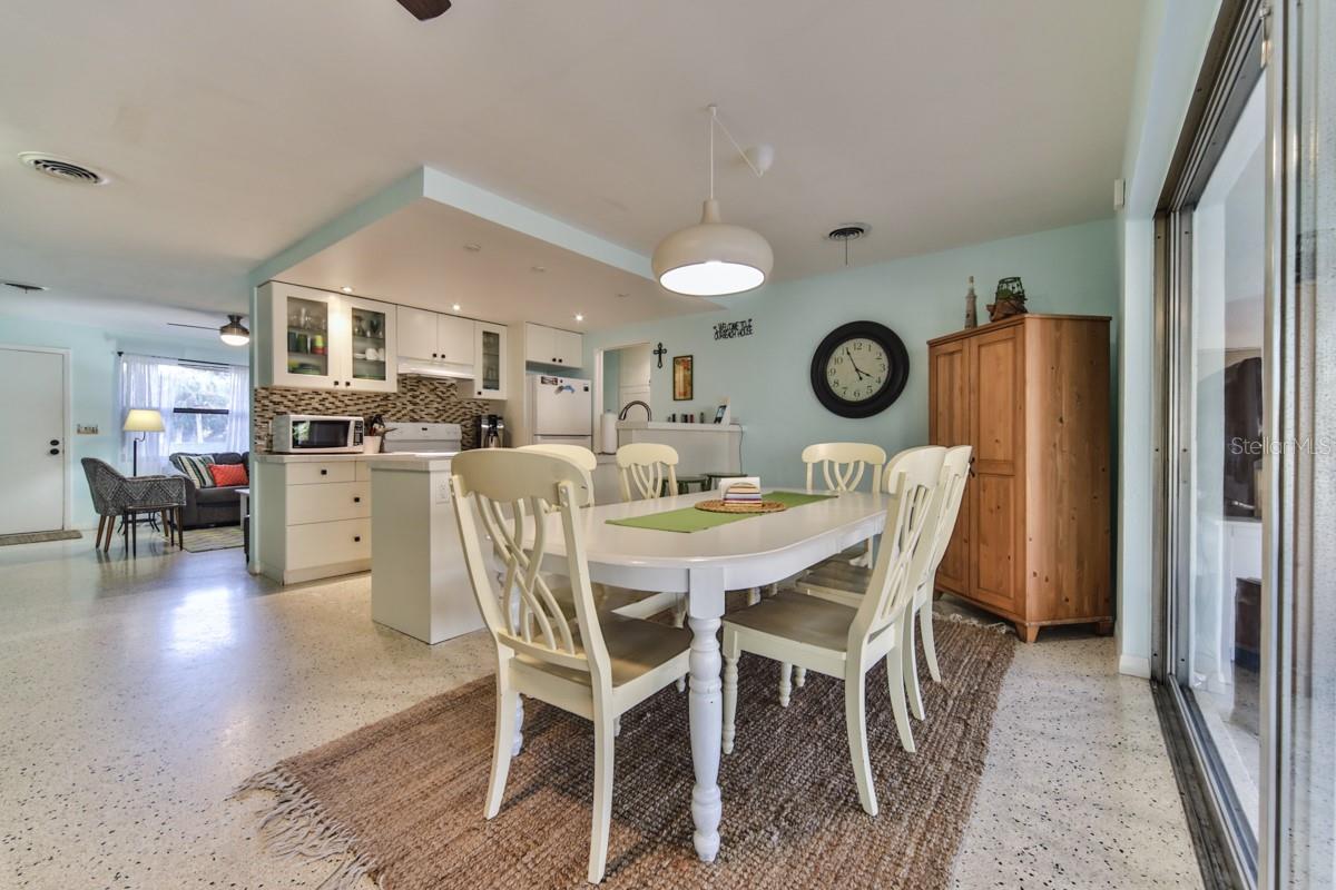 Image 10 of 27 For 141 Beau Rivage Drive