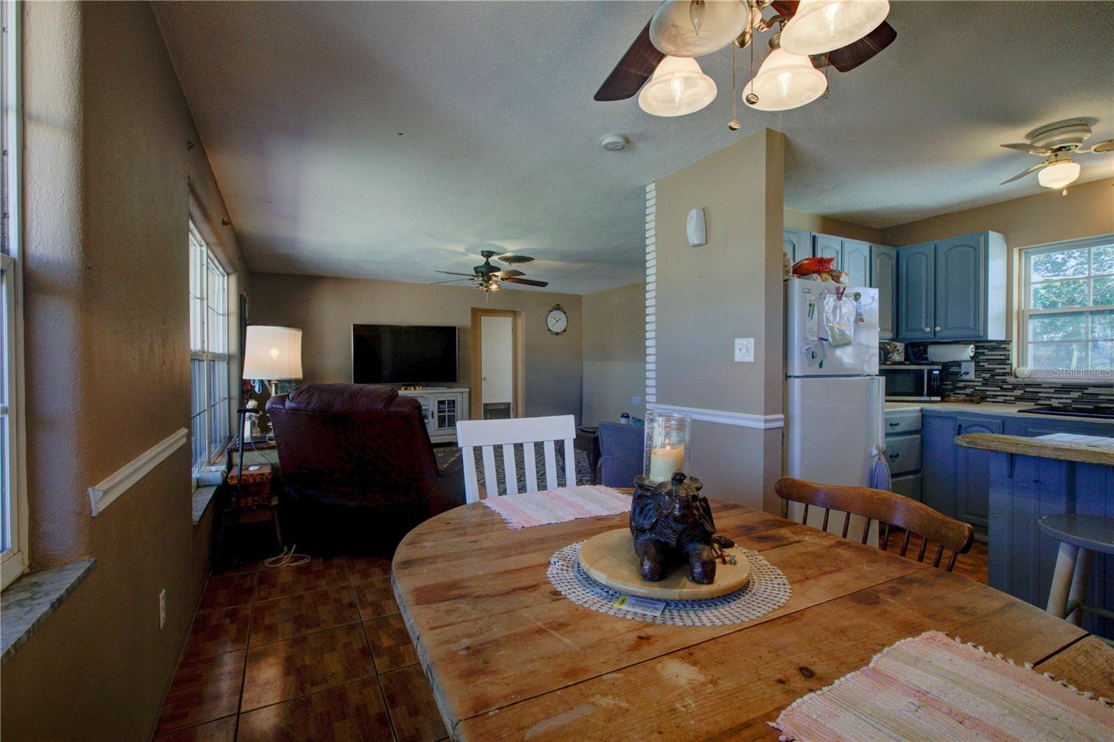 Image 13 of 36 For 116 Silver Circle