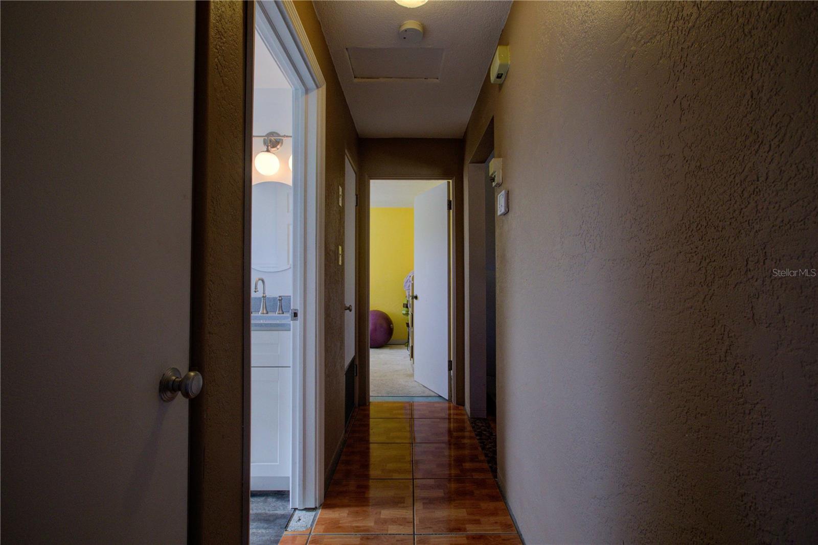 Image 20 of 36 For 116 Silver Circle