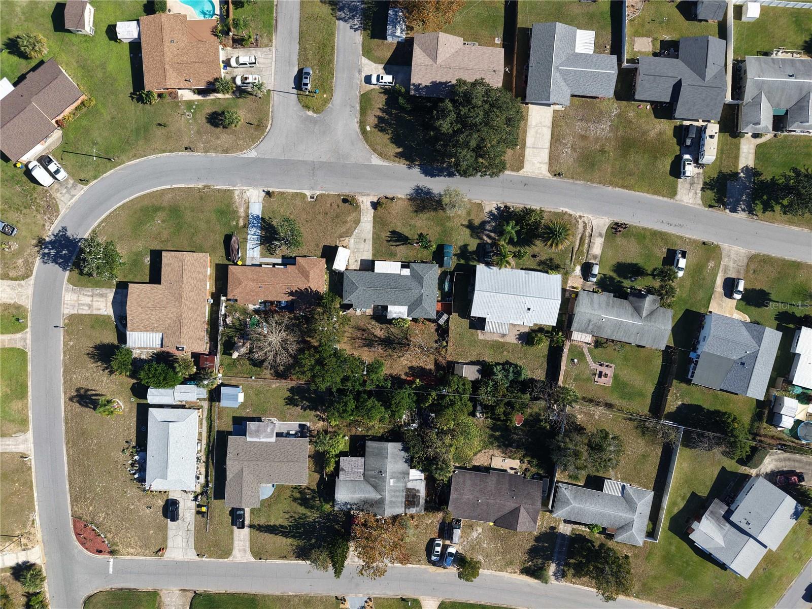 Image 33 of 36 For 116 Silver Circle