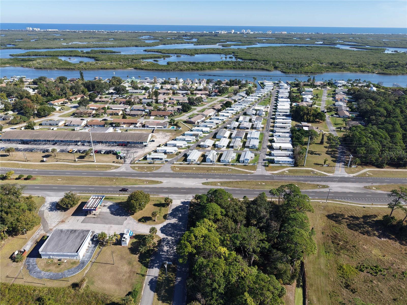 Image 35 of 36 For 116 Silver Circle