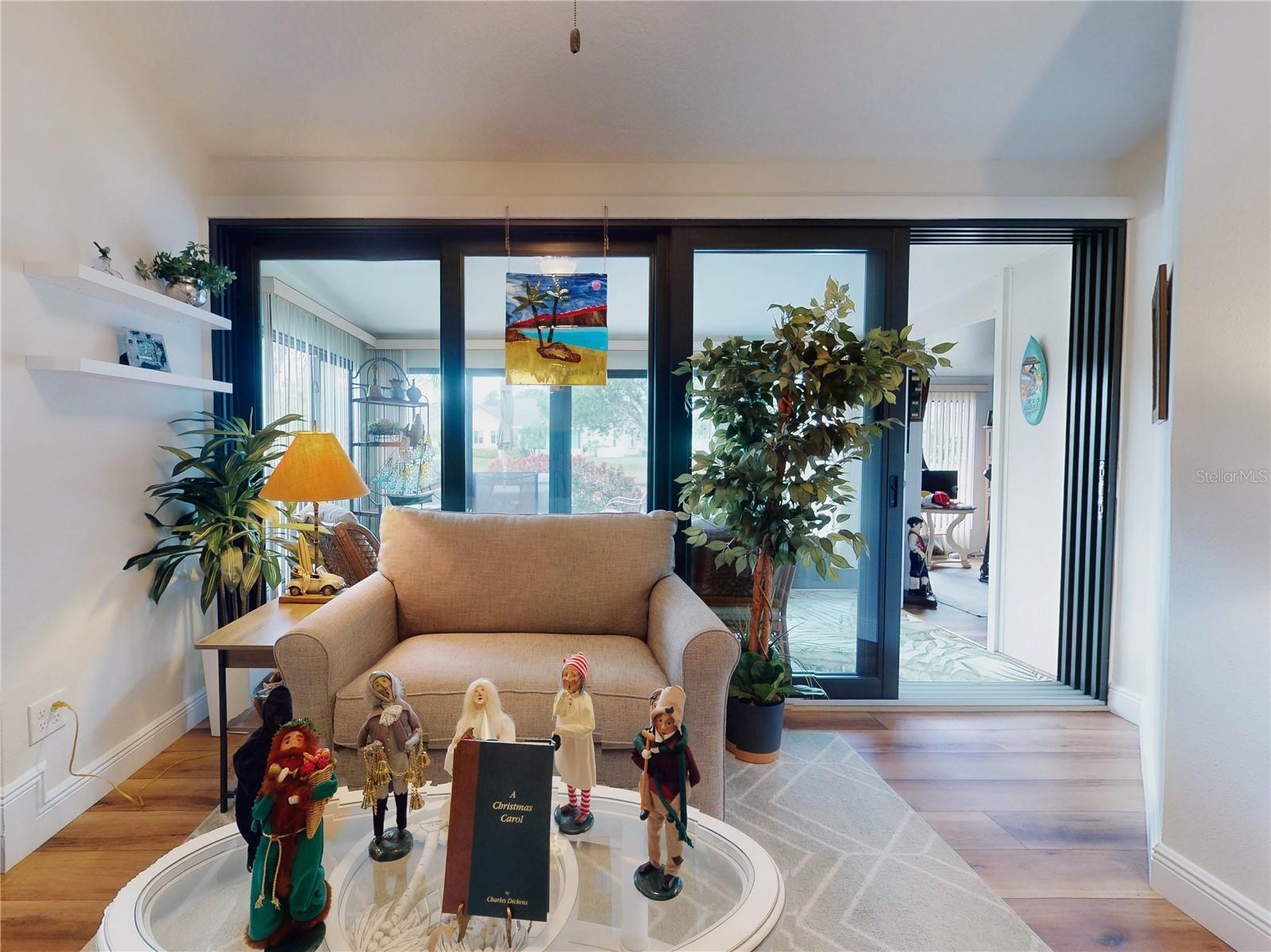 Image 30 of 60 For 737 Pine Shores Circle