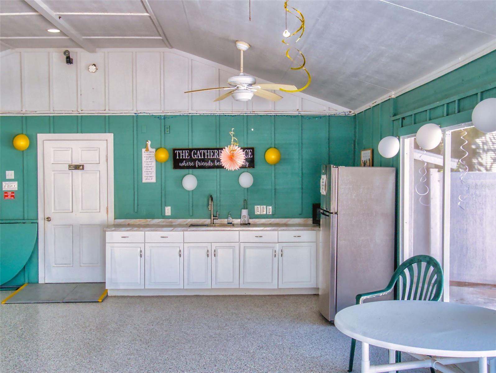 Image 57 of 60 For 737 Pine Shores Circle