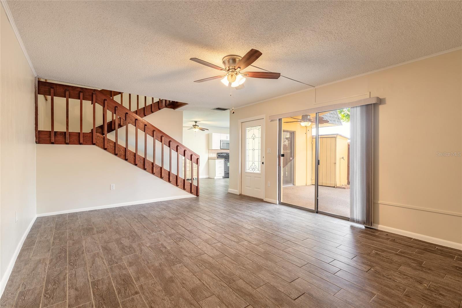 Image 18 of 37 For 3824 Saxon Drive