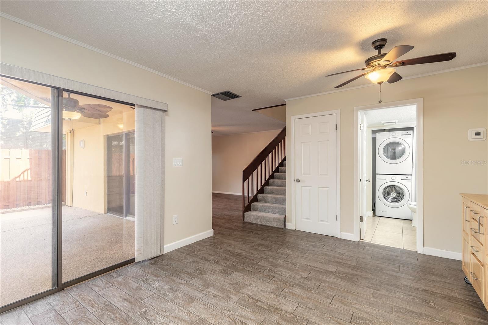 Image 22 of 37 For 3824 Saxon Drive