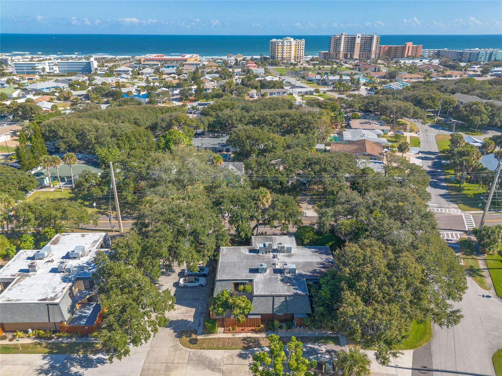 Image 28 of 37 For 3824 Saxon Drive