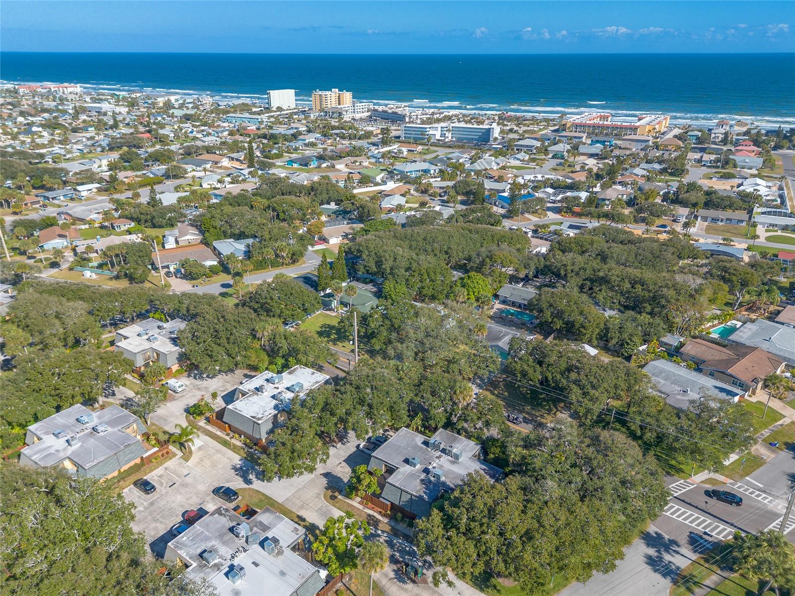 Image 35 of 37 For 3824 Saxon Drive