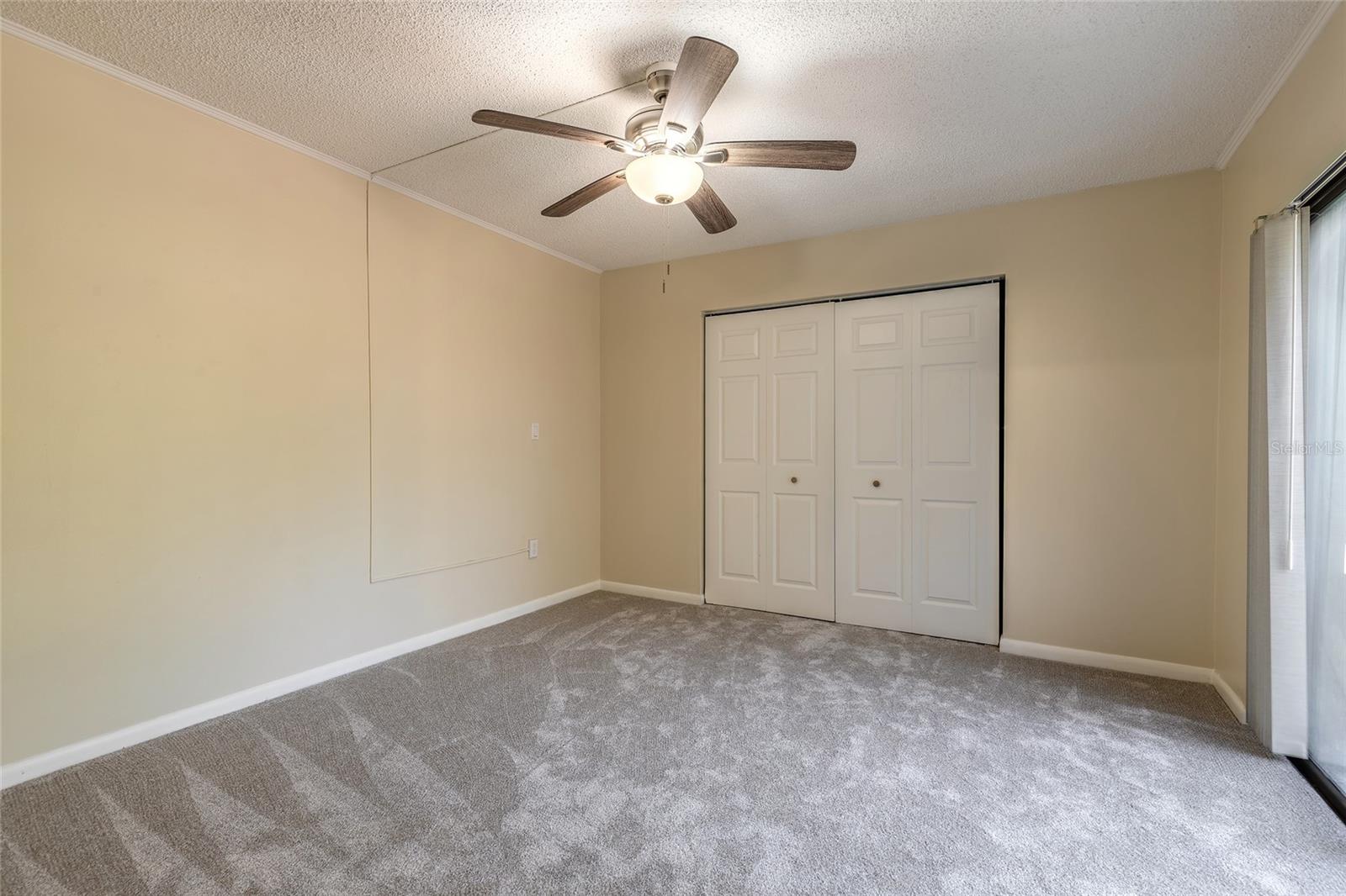 Image 9 of 37 For 3824 Saxon Drive