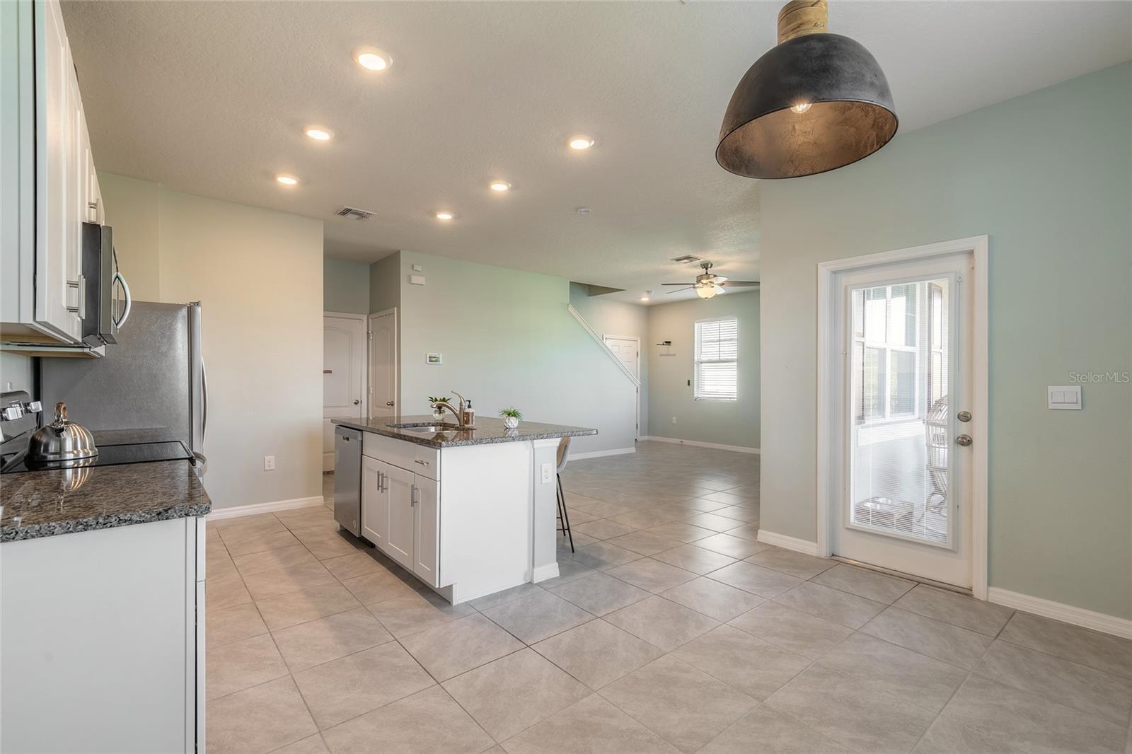 Image 14 of 30 For 2967 Meleto Boulevard