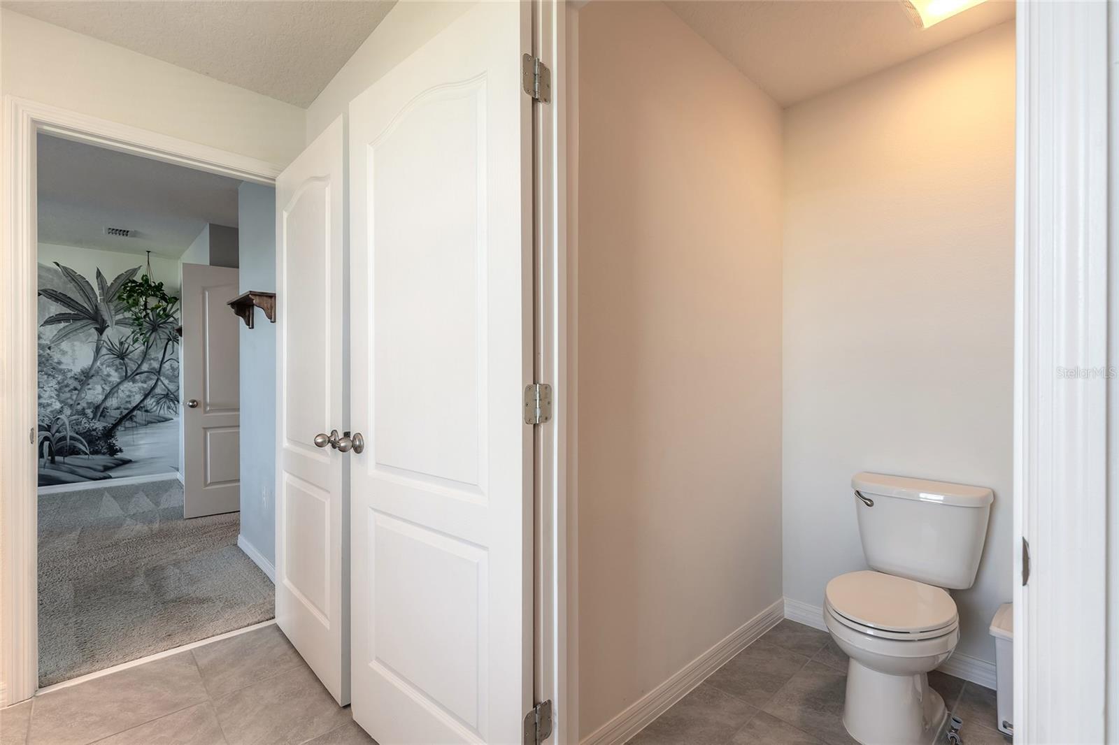 Image 21 of 30 For 2967 Meleto Boulevard