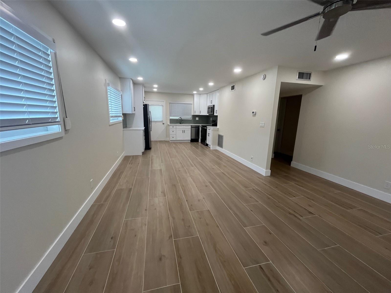 Image 5 of 13 For 335 Causeway  G23