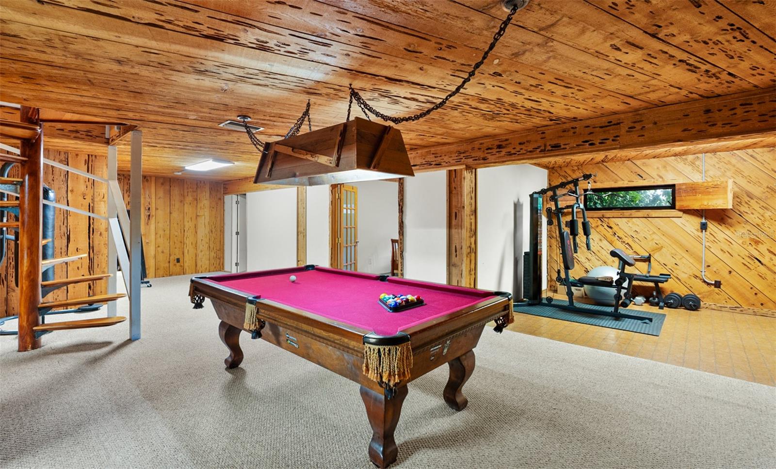 Image 44 of 81 For 315 Sweet Bay Avenue