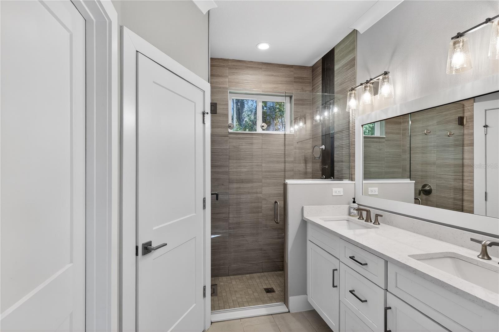 Image 31 of 68 For 2134 Swoope Drive