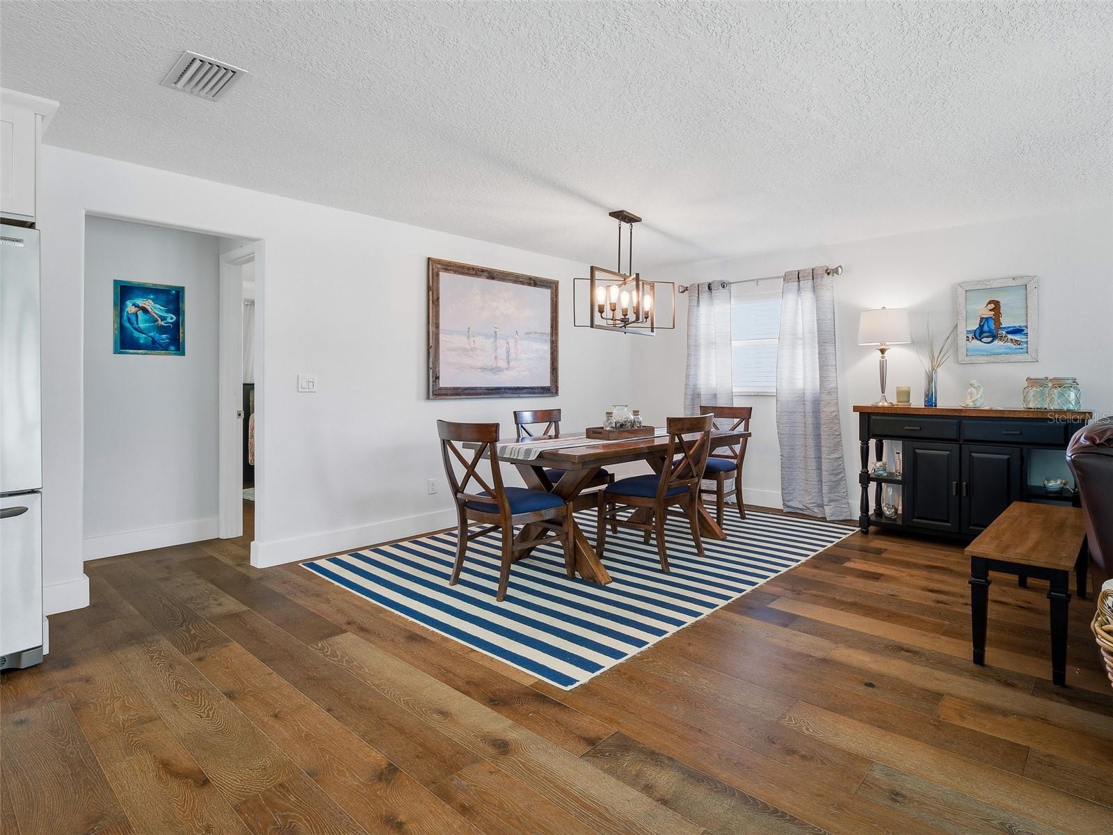 Image 17 of 70 For 4704 Van Kleeck Drive