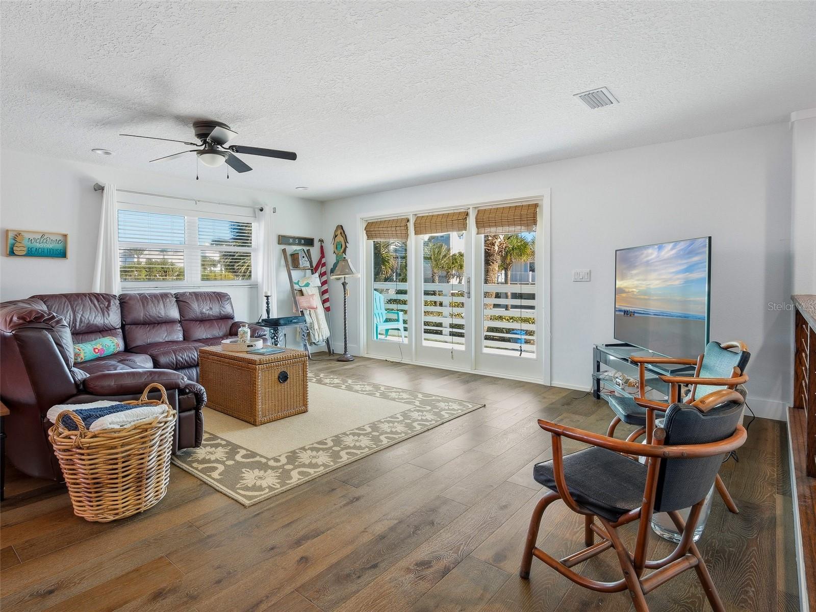 Image 20 of 70 For 4704 Van Kleeck Drive