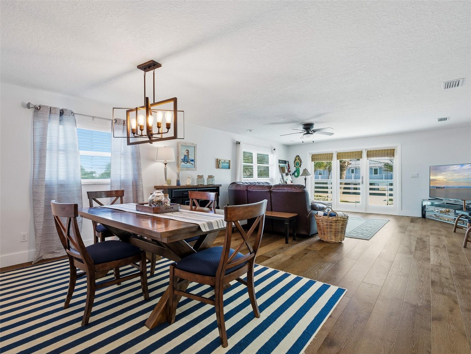 Image 22 of 70 For 4704 Van Kleeck Drive