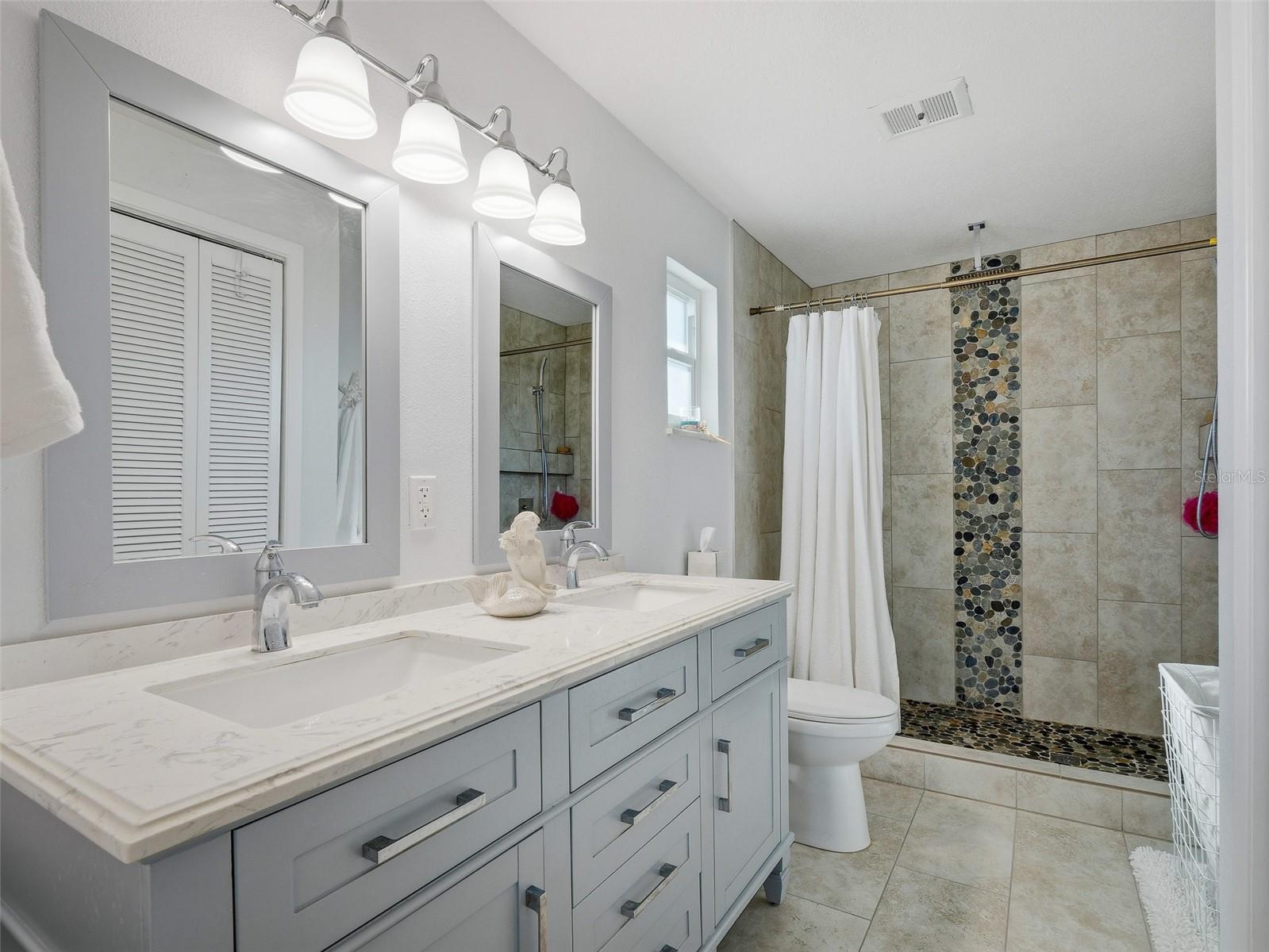 Image 35 of 70 For 4704 Van Kleeck Drive