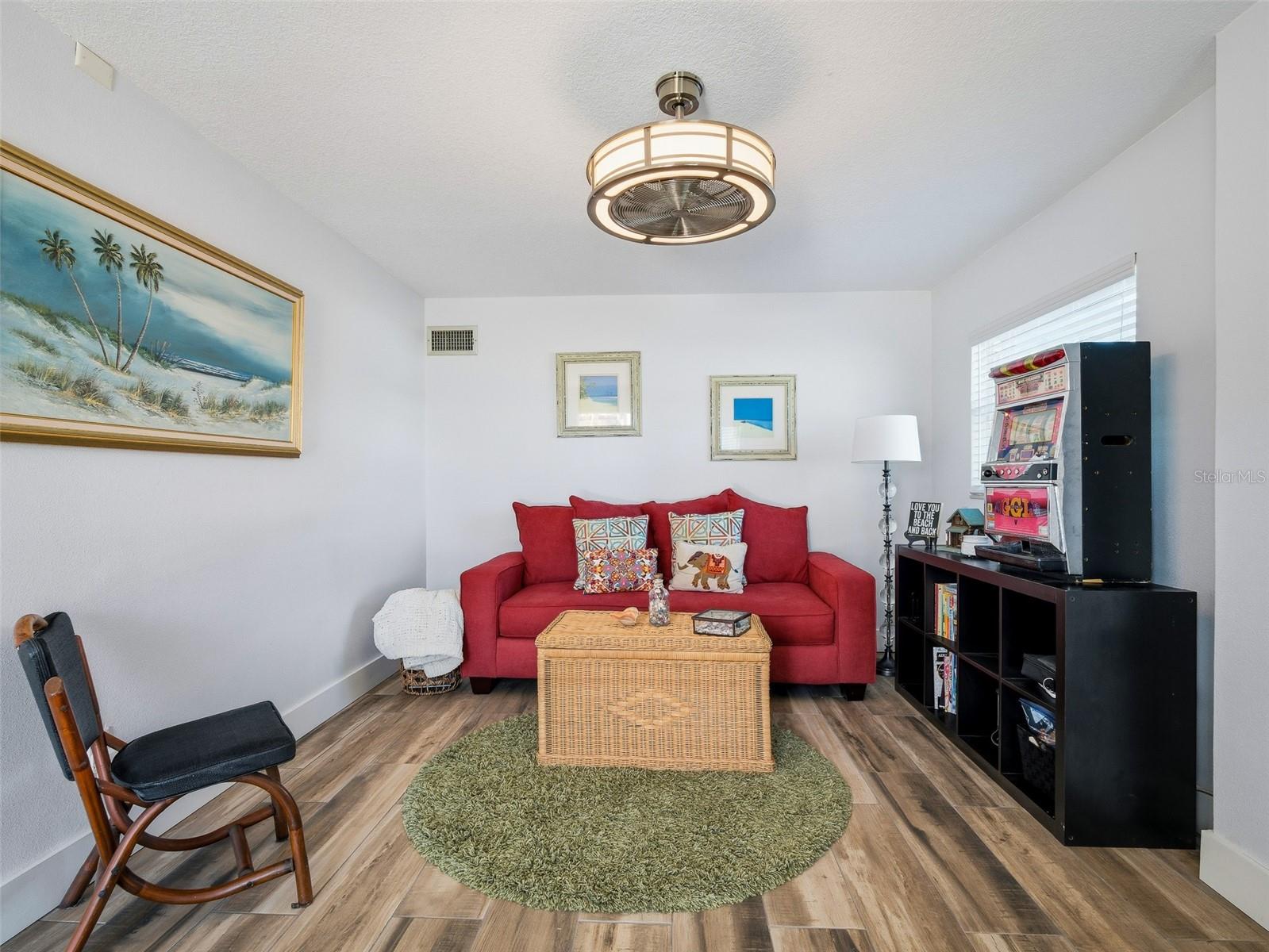 Image 49 of 70 For 4704 Van Kleeck Drive