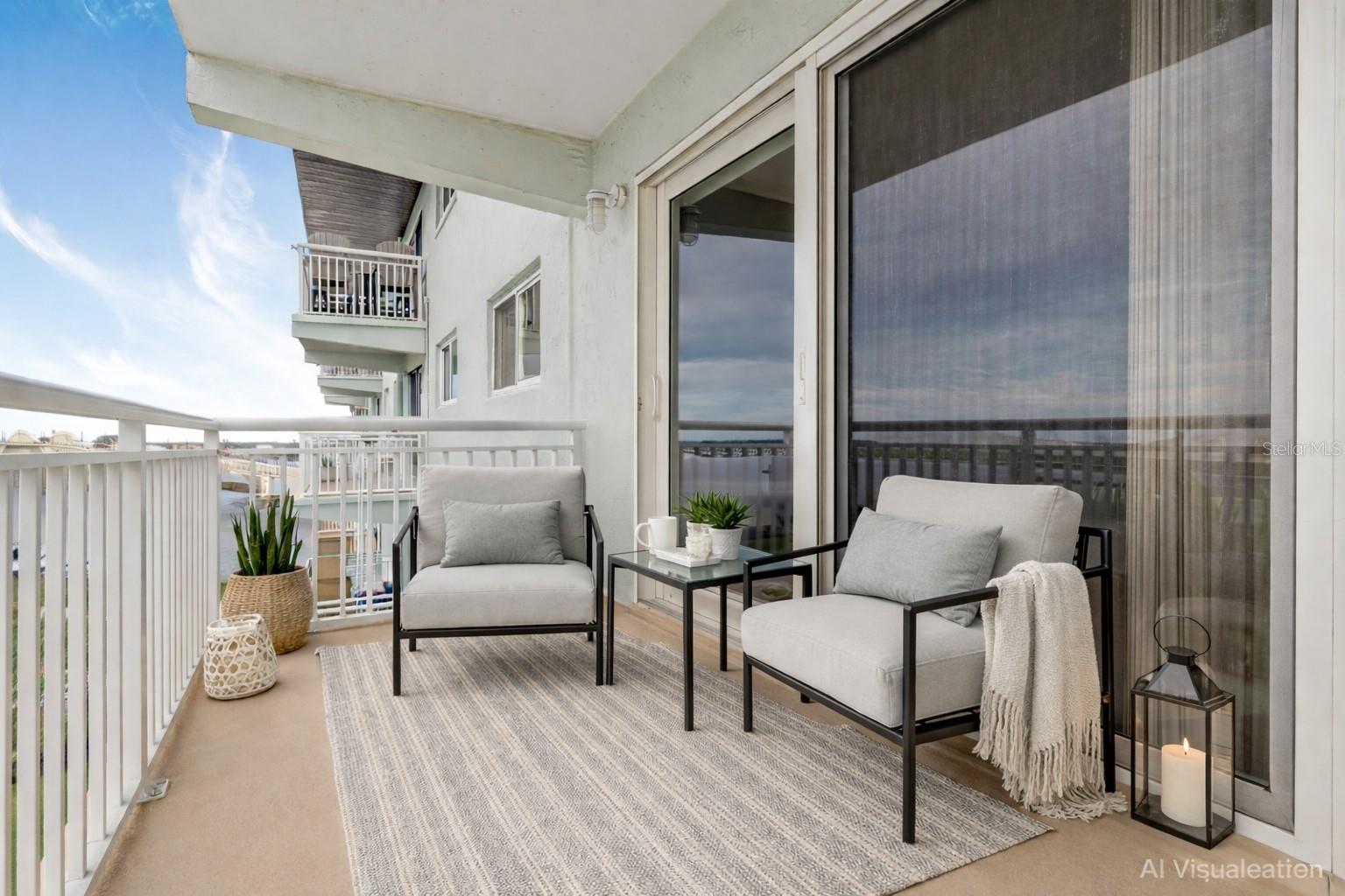 Image 11 of 26 For 100 Silver Beach Avenue 816