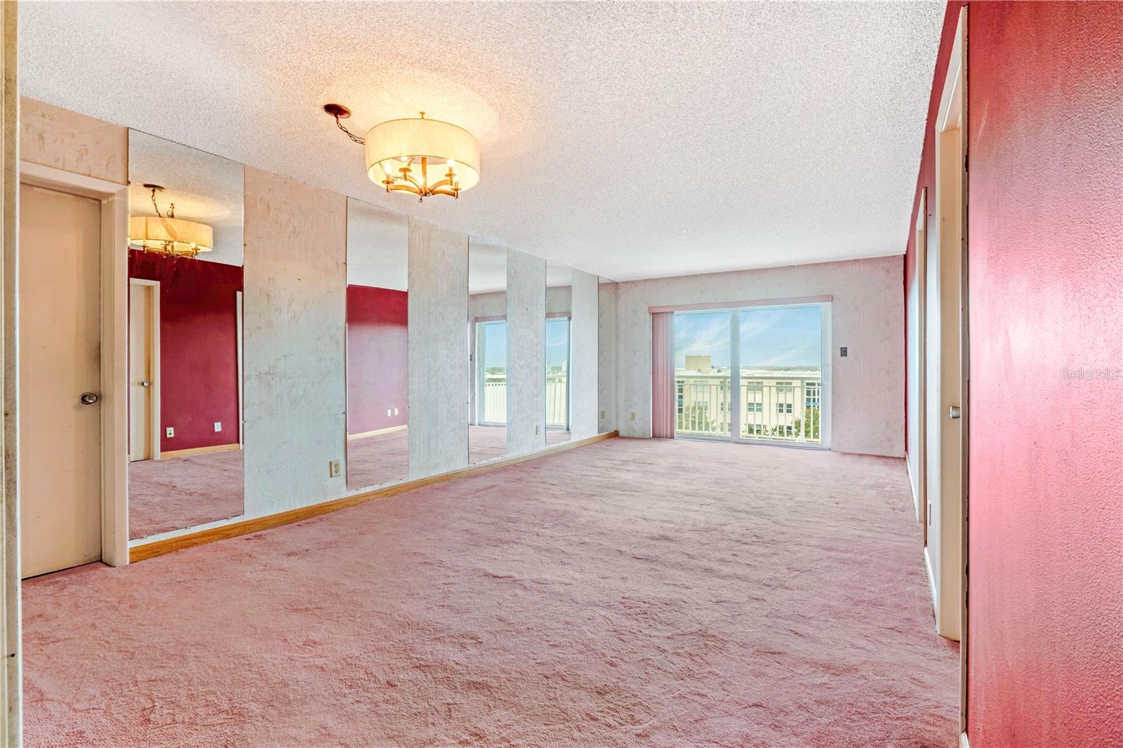 Image 12 of 26 For 100 Silver Beach Avenue 816